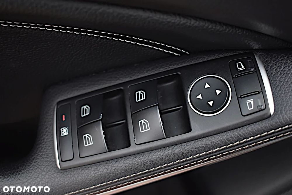 Mercedes-Benz Klasa A 180 CDI AMG Line - 27