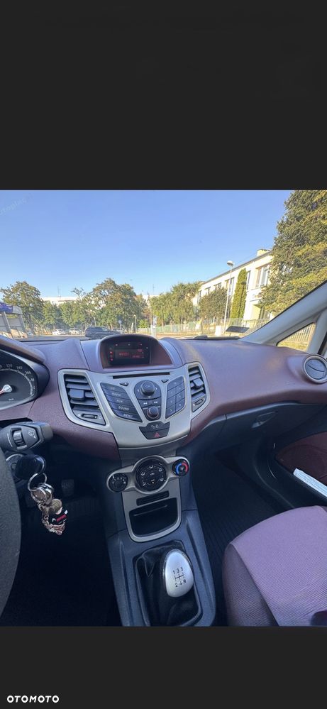 Ford Fiesta 1.25 Ambiente - 10