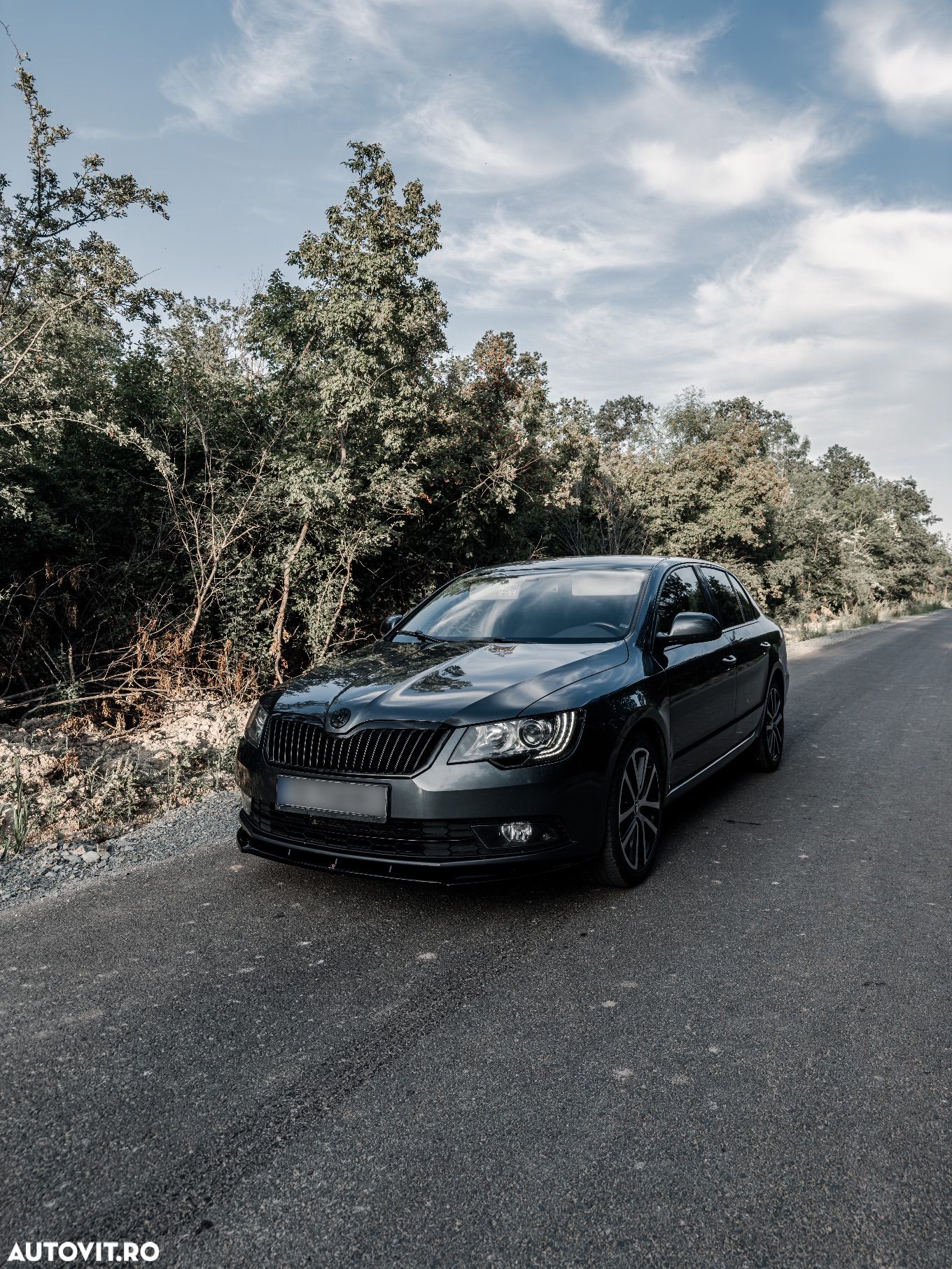 Skoda Superb - 1