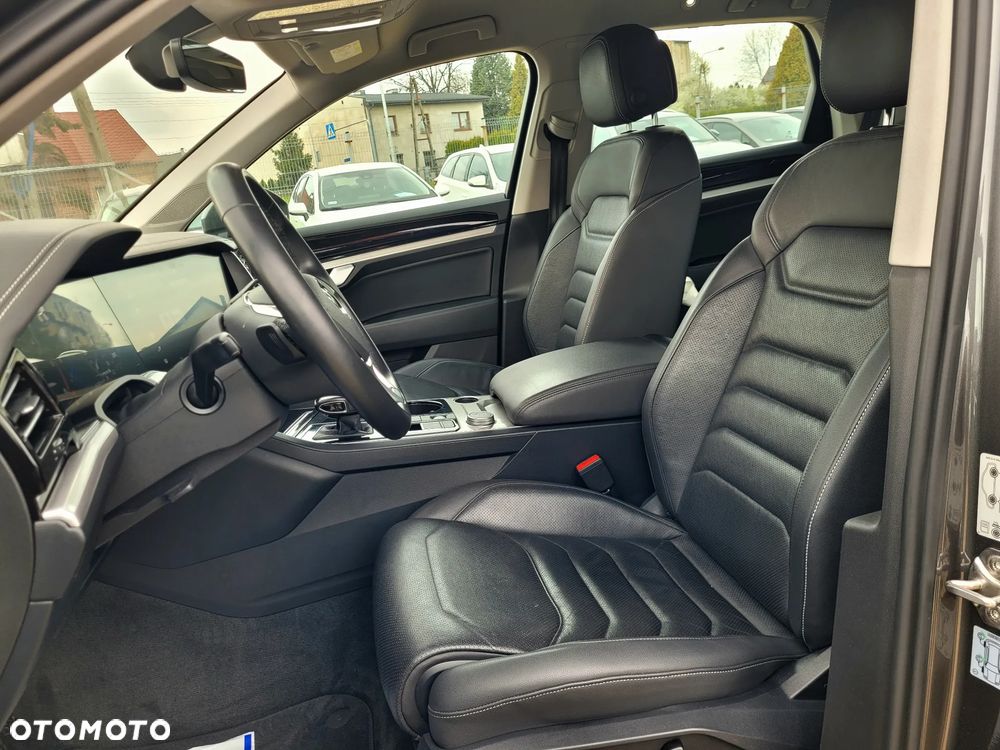 Volkswagen Touareg 3.0 V6 TDI SCR 4Mot - 6