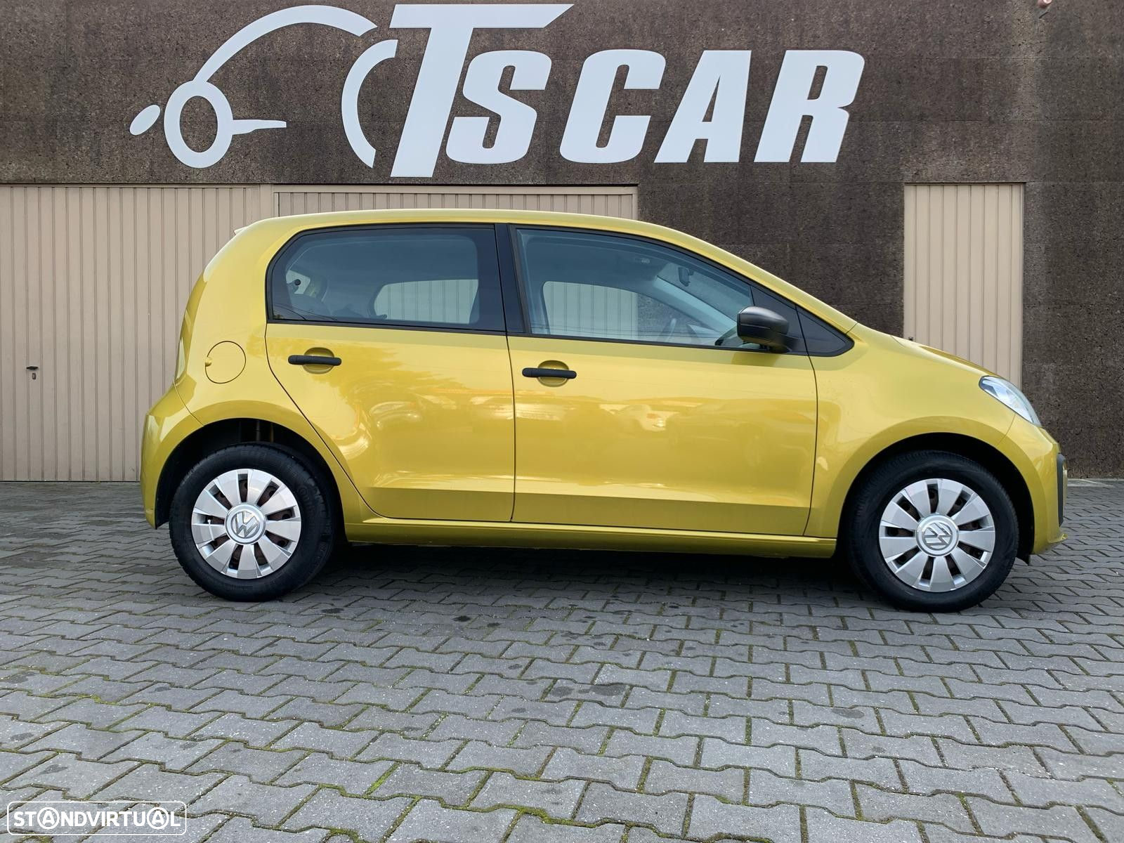 VW Up! - 4