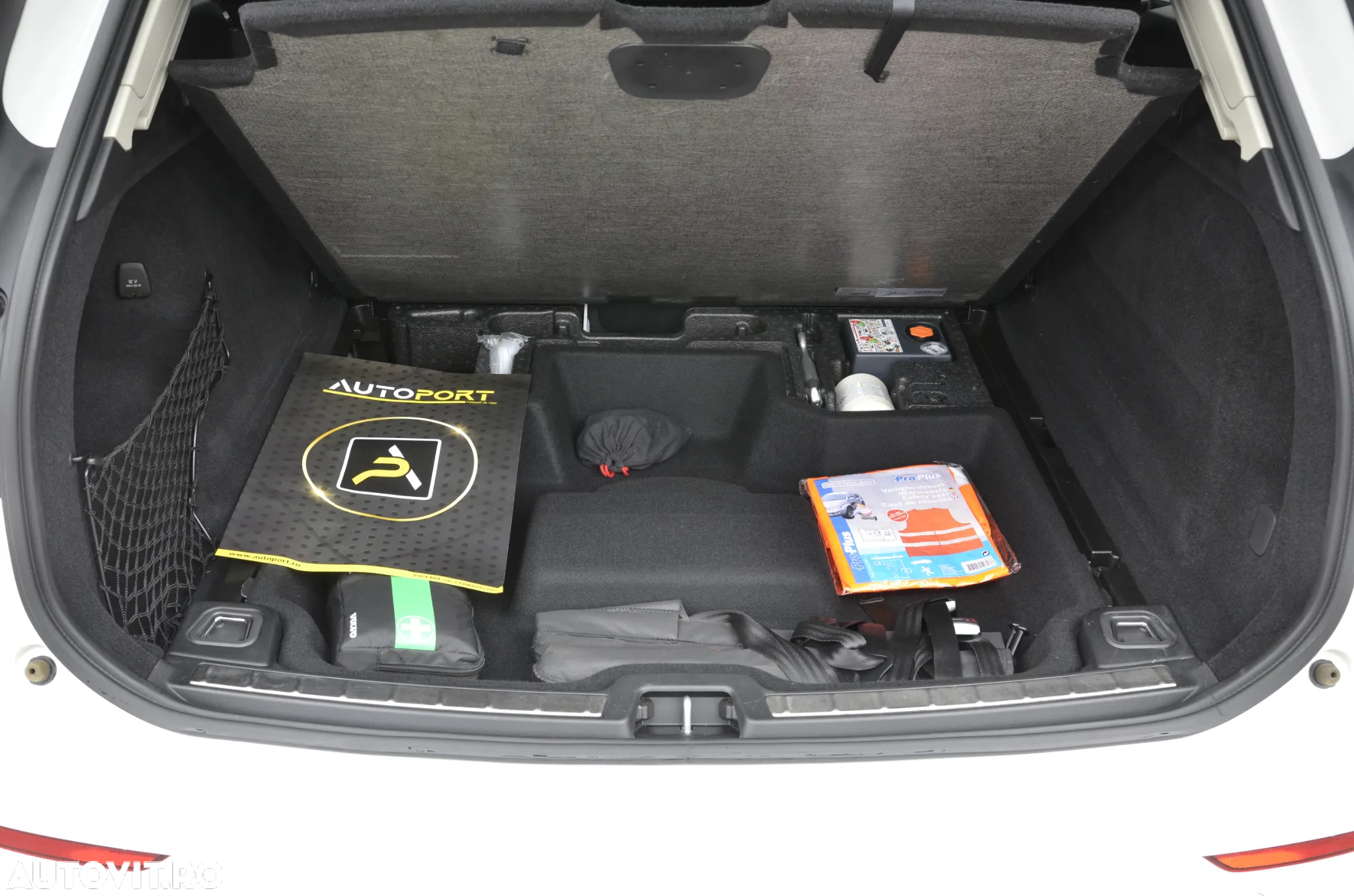 Volvo XC 60 D3 Inscription - 25