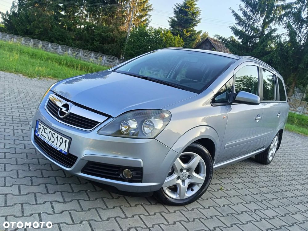 Opel Zafira 1.6 Edition - 1
