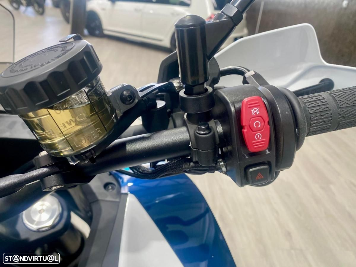 CF Moto 700MT Adventure - 8