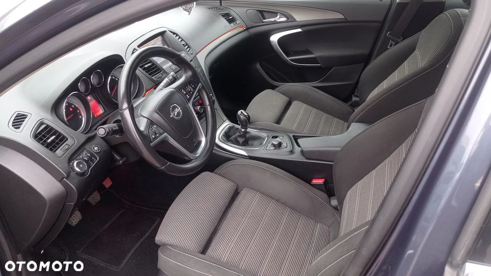 Opel Insignia 1.8 Active - 33