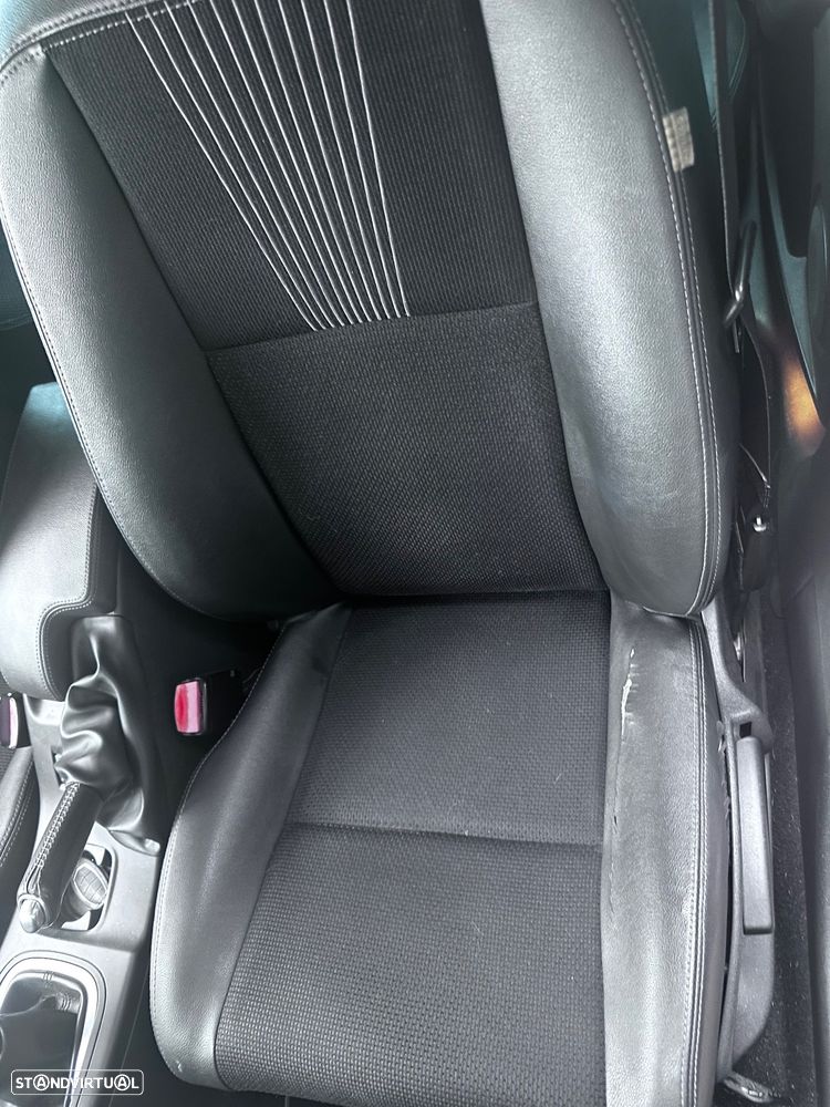 Renault Mégane 1.5 dCi Dynamique - 24