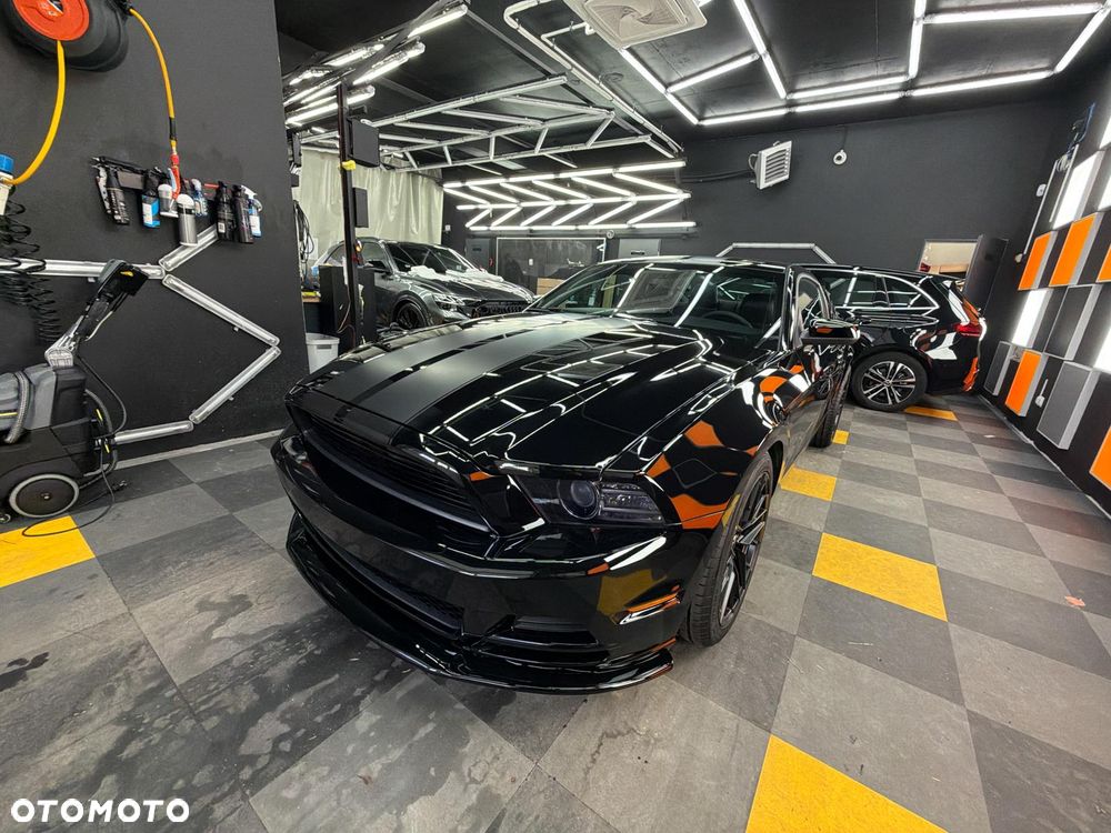 Ford Mustang 3.7 V6 Premium - 29