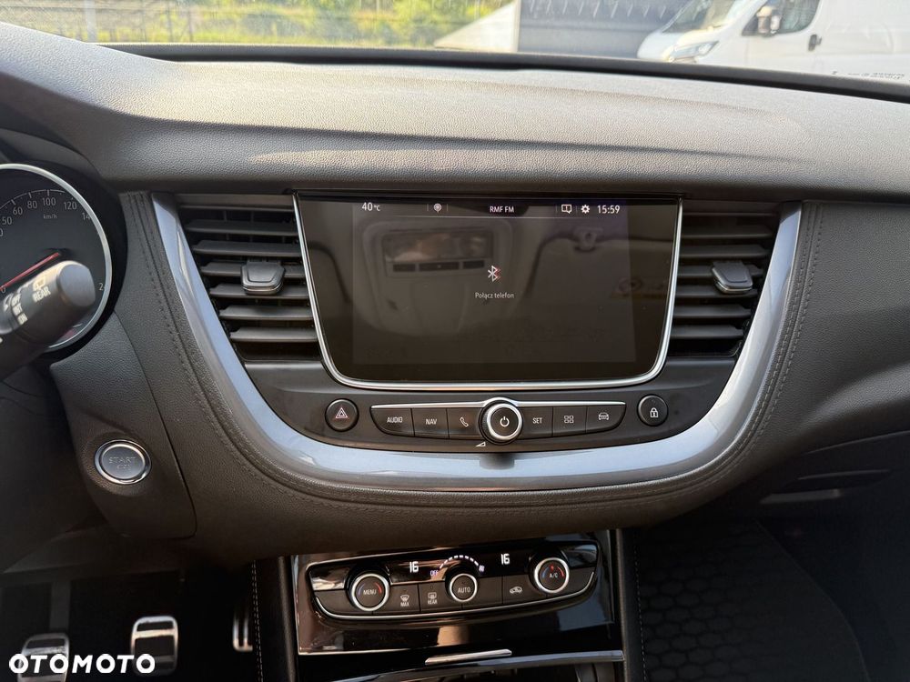 Opel Grandland X 1.2 T Enjoy S&S - 18