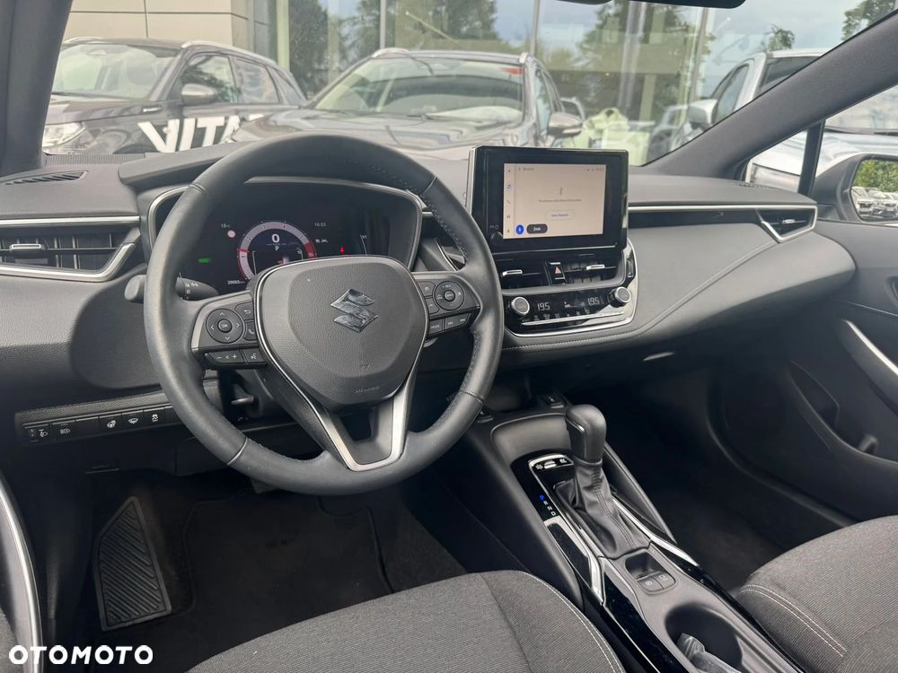 Suzuki Swace 1.8 Hybrid Premium Plus CVT - 6