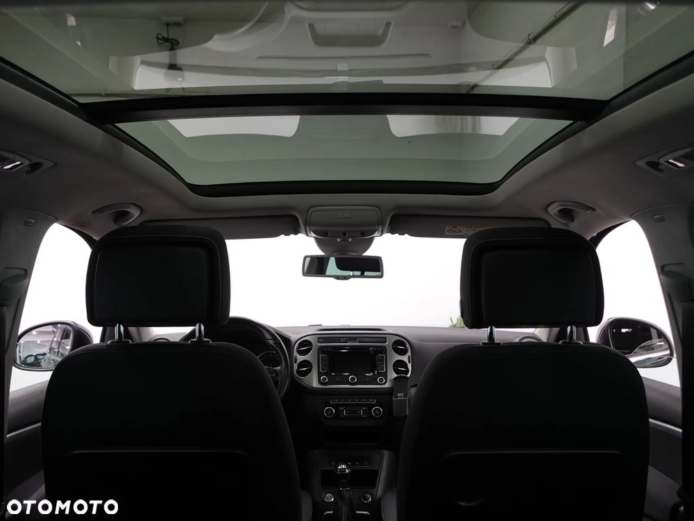Volkswagen Tiguan 2.0 TDI 4Mot Perfectline R-Style - 22