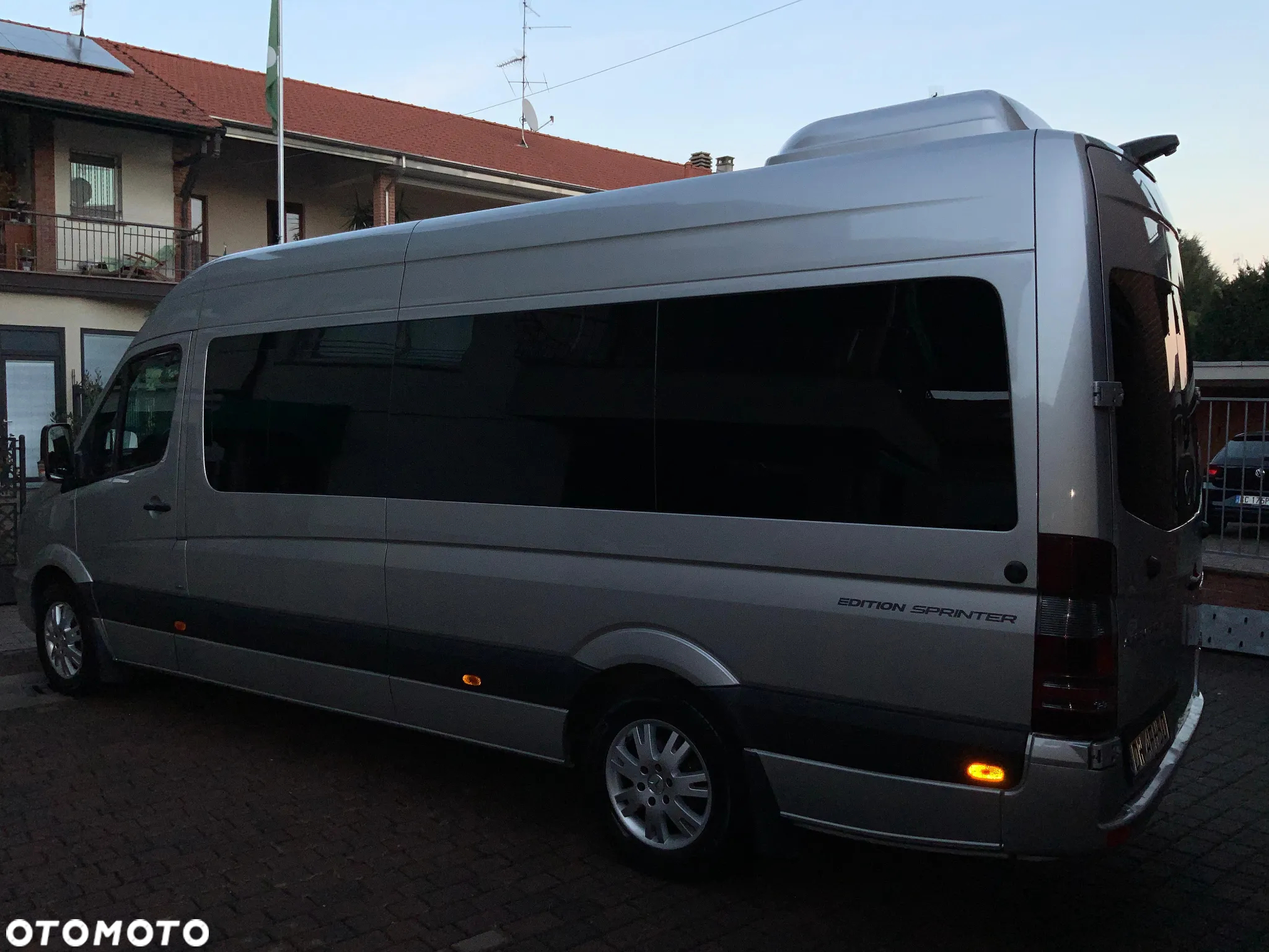 Mercedes-Benz Sprinter - 5