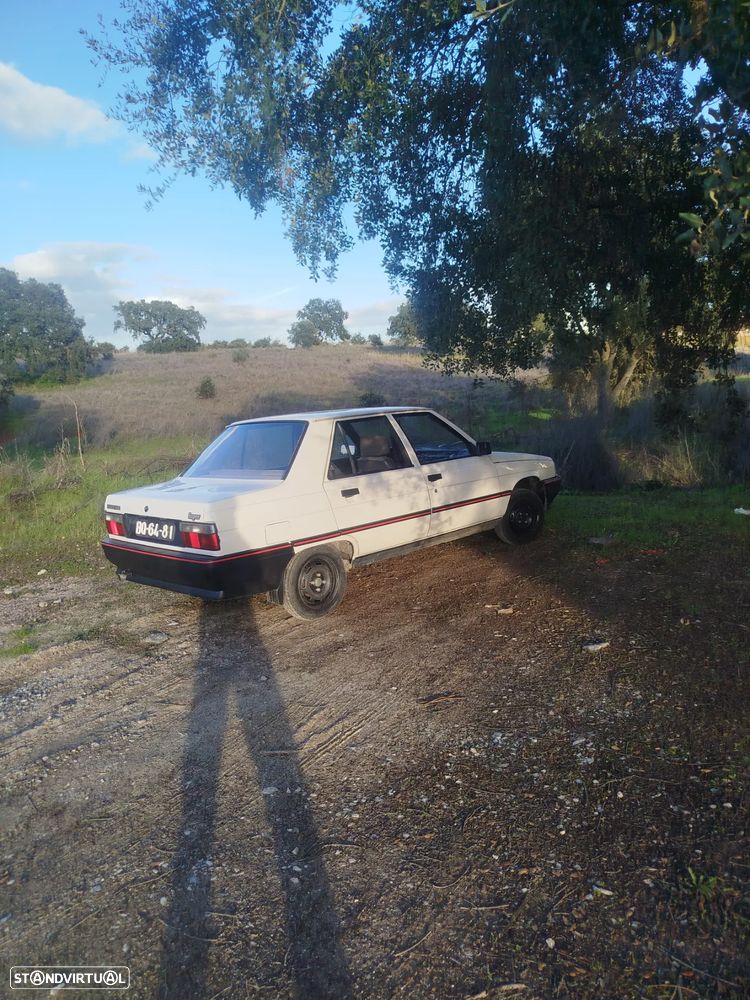 Renault 9 1.2 GTC Super - 1