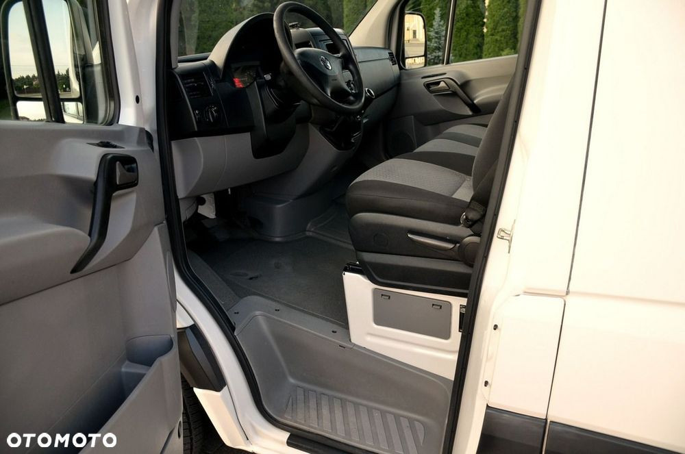 Volkswagen Crafter - 19