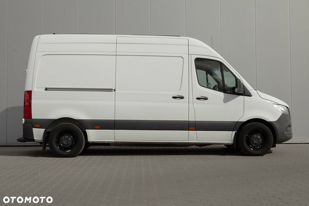 Mercedes-Benz eSprinter - 10
