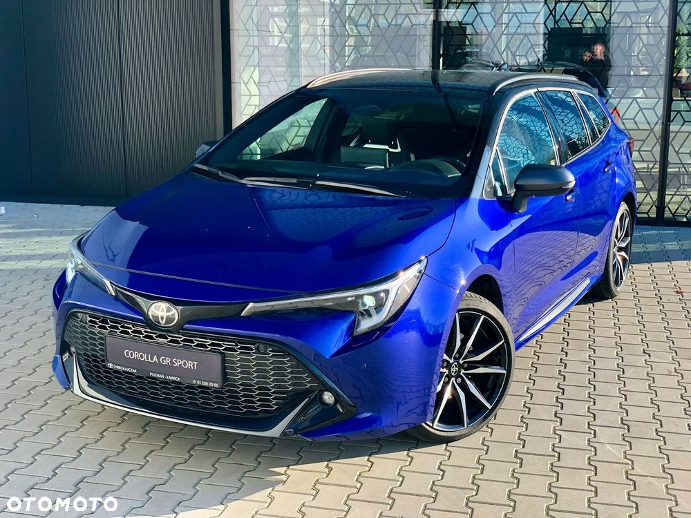 Toyota Corolla 2.0 Hybrid GR Sport Dynamic - 10