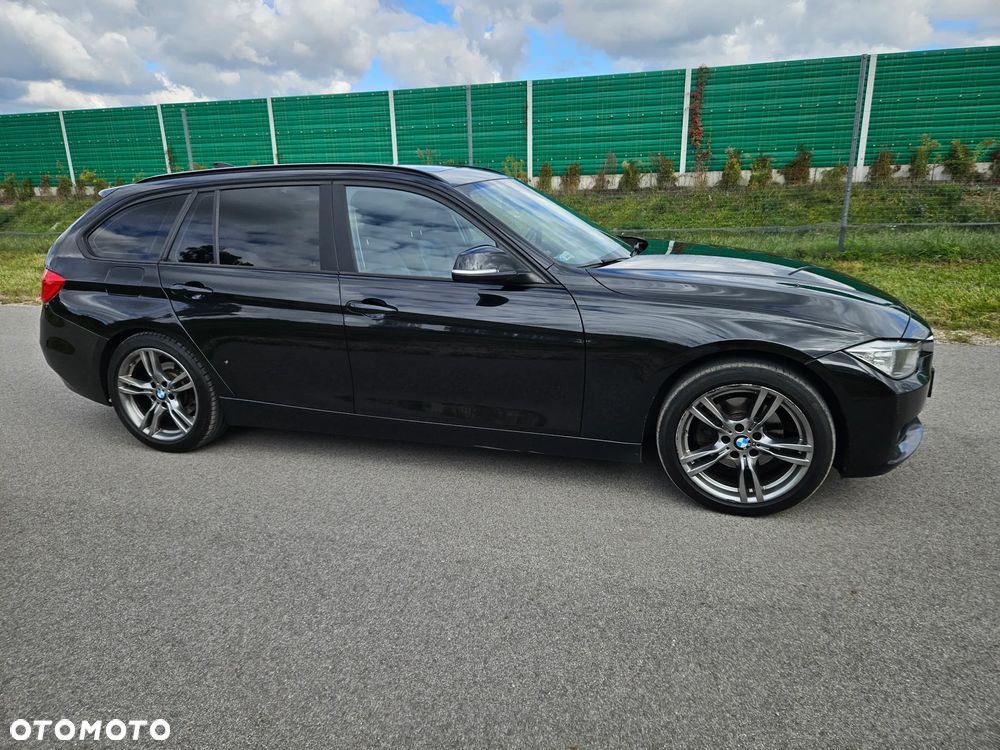 BMW Seria 3 320d Touring xDrive - 7