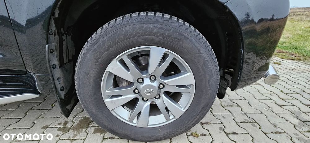 Toyota Land Cruiser LC 3.0 D-4D Prestige - 11