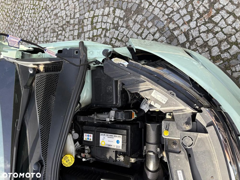 Citroën C3 1.2 PureTech Shine - 10