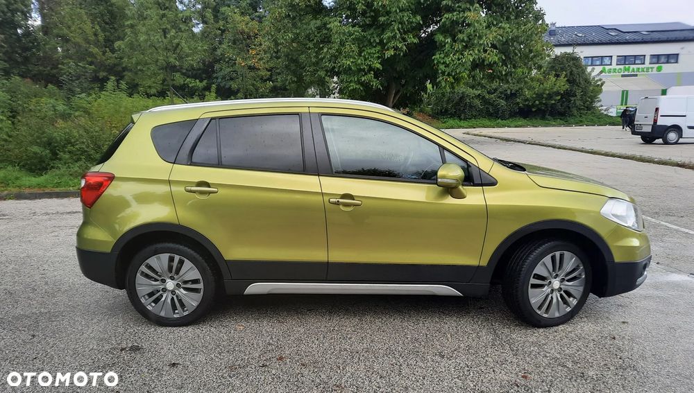 Suzuki SX4 S-Cross 1.6 Premium - 16