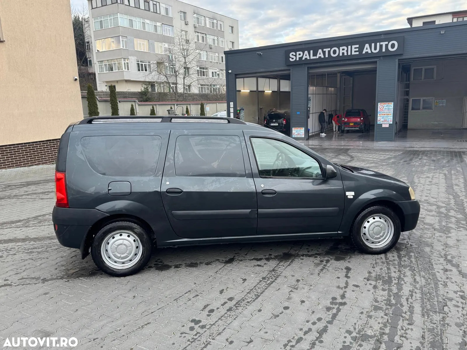 Dacia Logan Van - 2