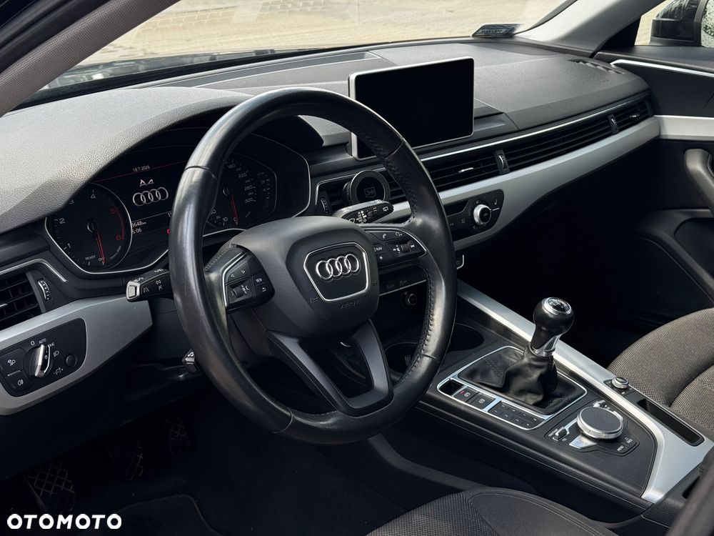 Audi A4 Avant 2.0 TDI - 11