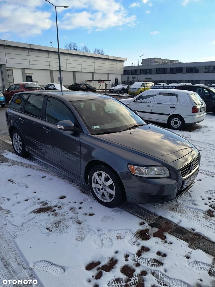 Volvo V50 D3 Kinetic - 3
