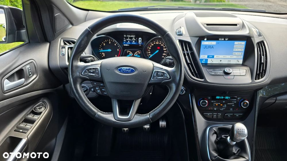Ford Kuga 2.0 TDCi AWD ST-Line - 23