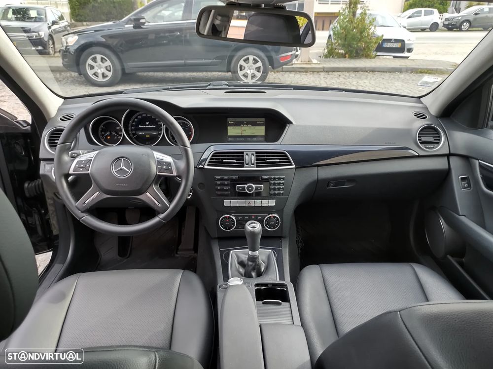 Mercedes-Benz C 180 - 19