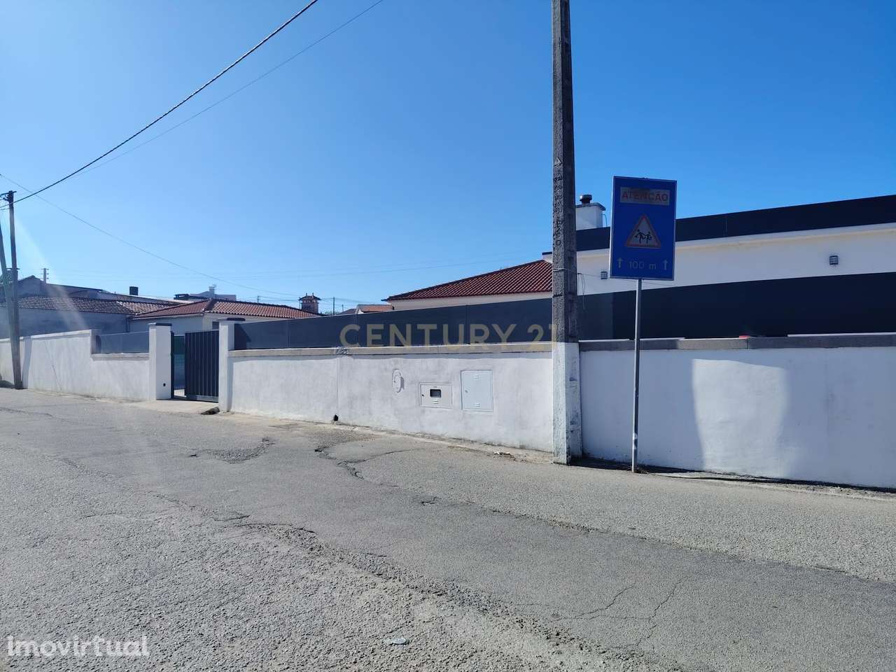 Moradia térrea T2+1 restaurada na Póvoa do Valado - Grande imagem: 4/21