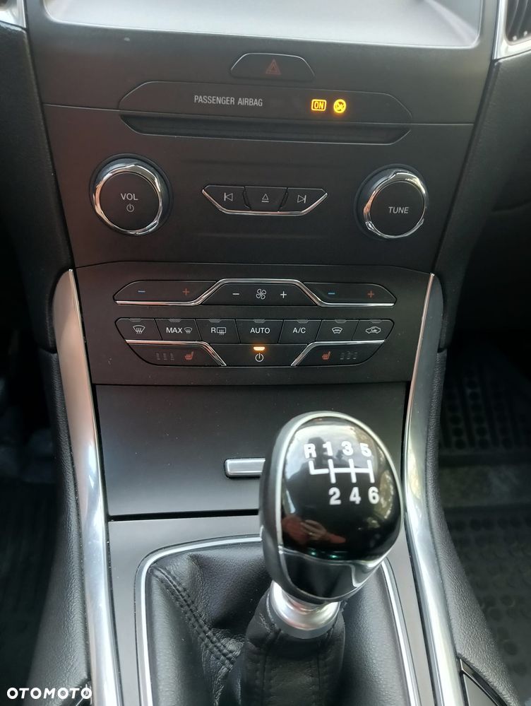 Ford S-Max 2.0 TDCi Titanium - 12