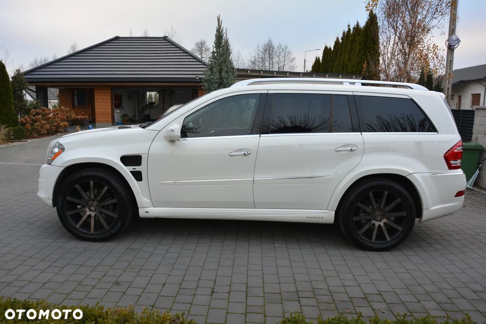 Mercedes-Benz GL 500 4Matic 7G-TRONIC - 3