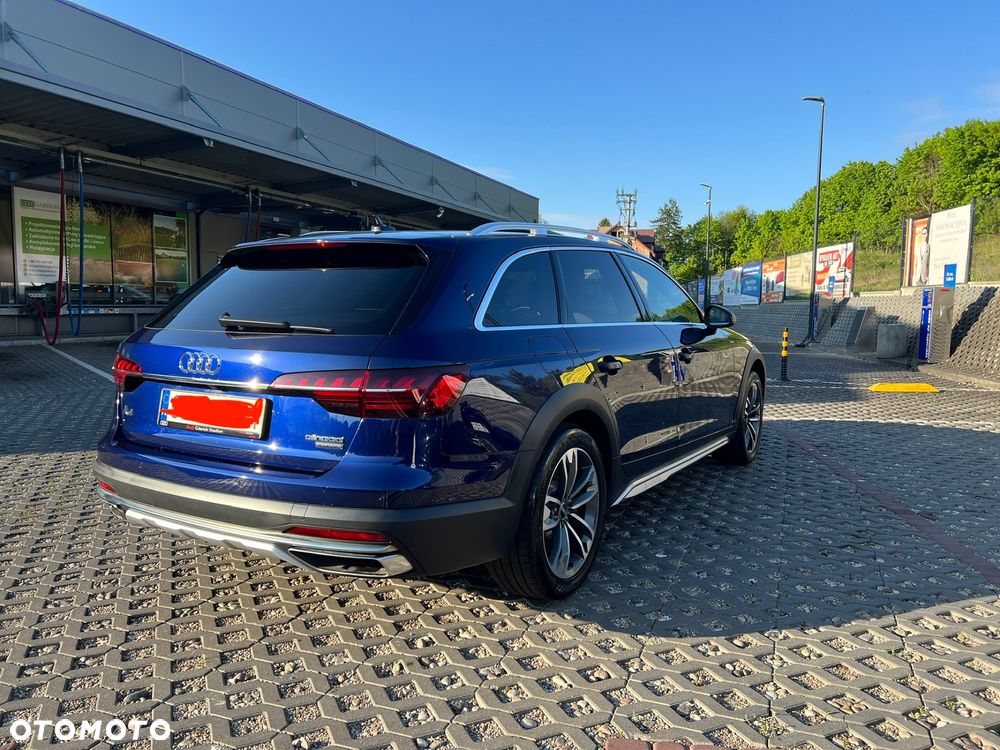Audi A4 Allroad - 4