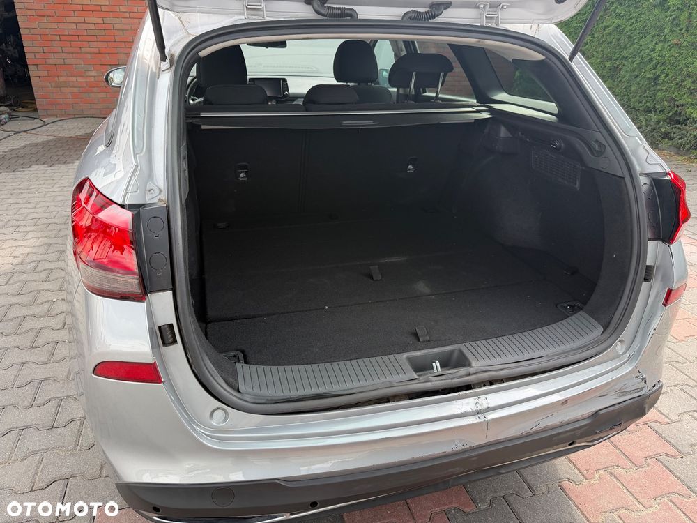 Hyundai i30 1.0 T-GDI Modern - 26