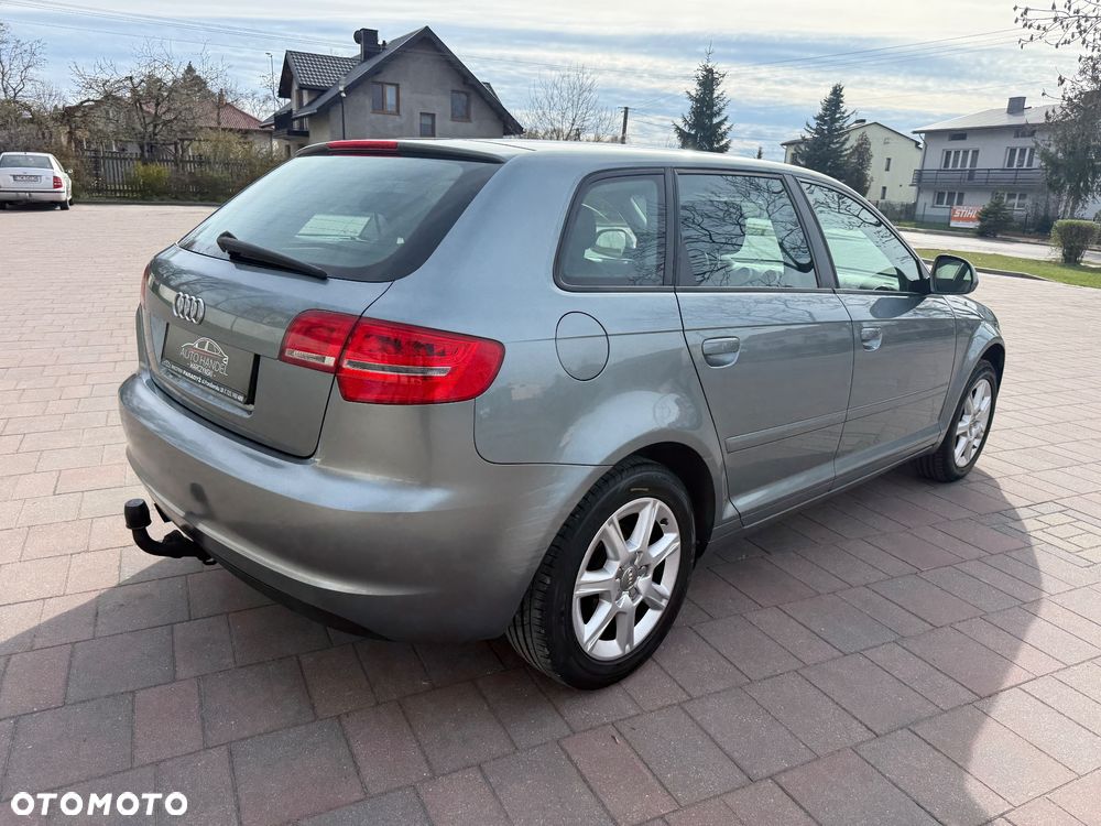 Audi A3 Sportback 1.6 Attraction - 25