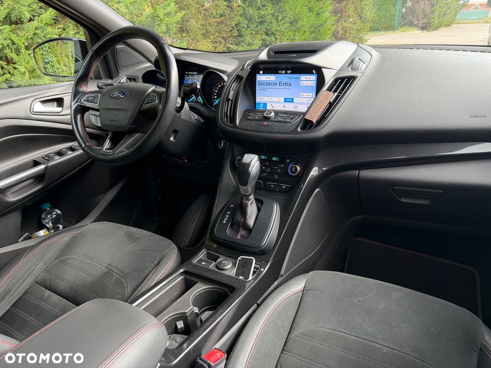 Ford Kuga 2.0 TDCi FWD ST-Line - 31