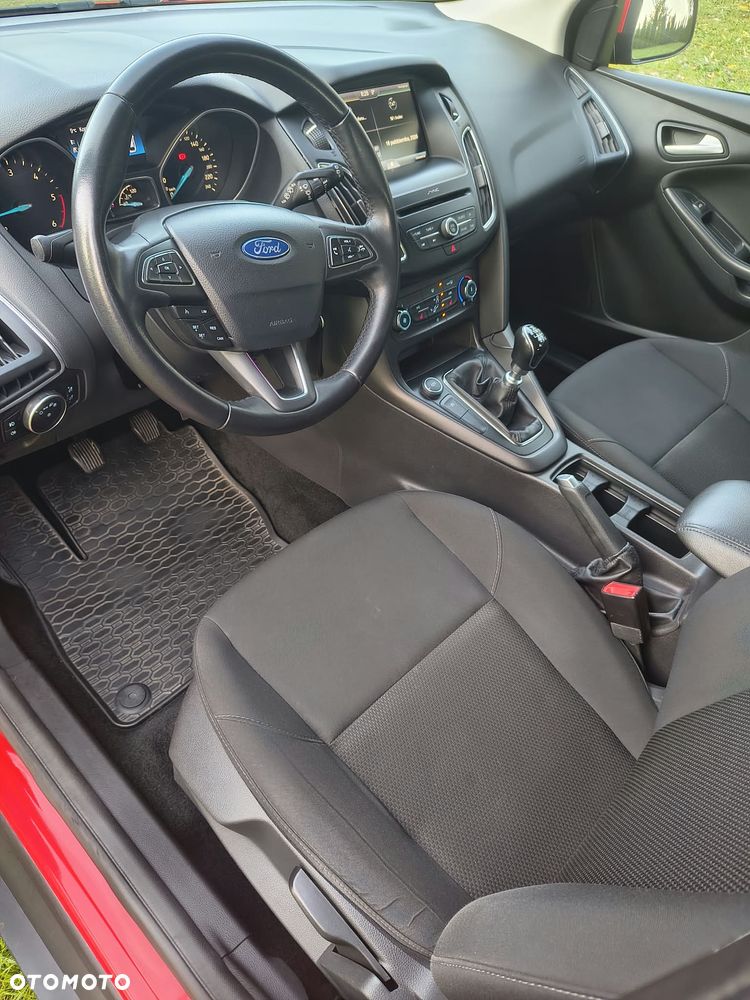 Ford Focus - 6