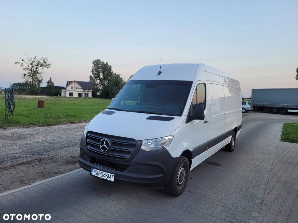 Mercedes-Benz Sprinter - 3