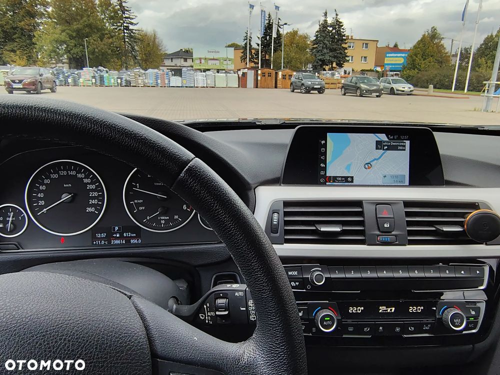BMW Seria 3 - 18