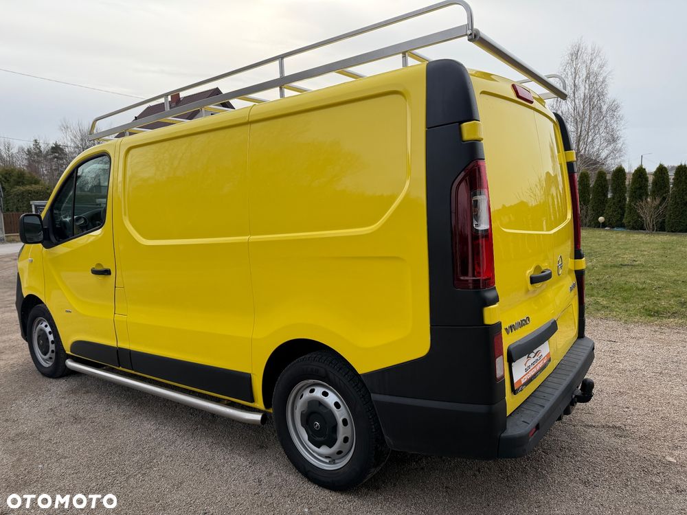Opel Vivaro - 12