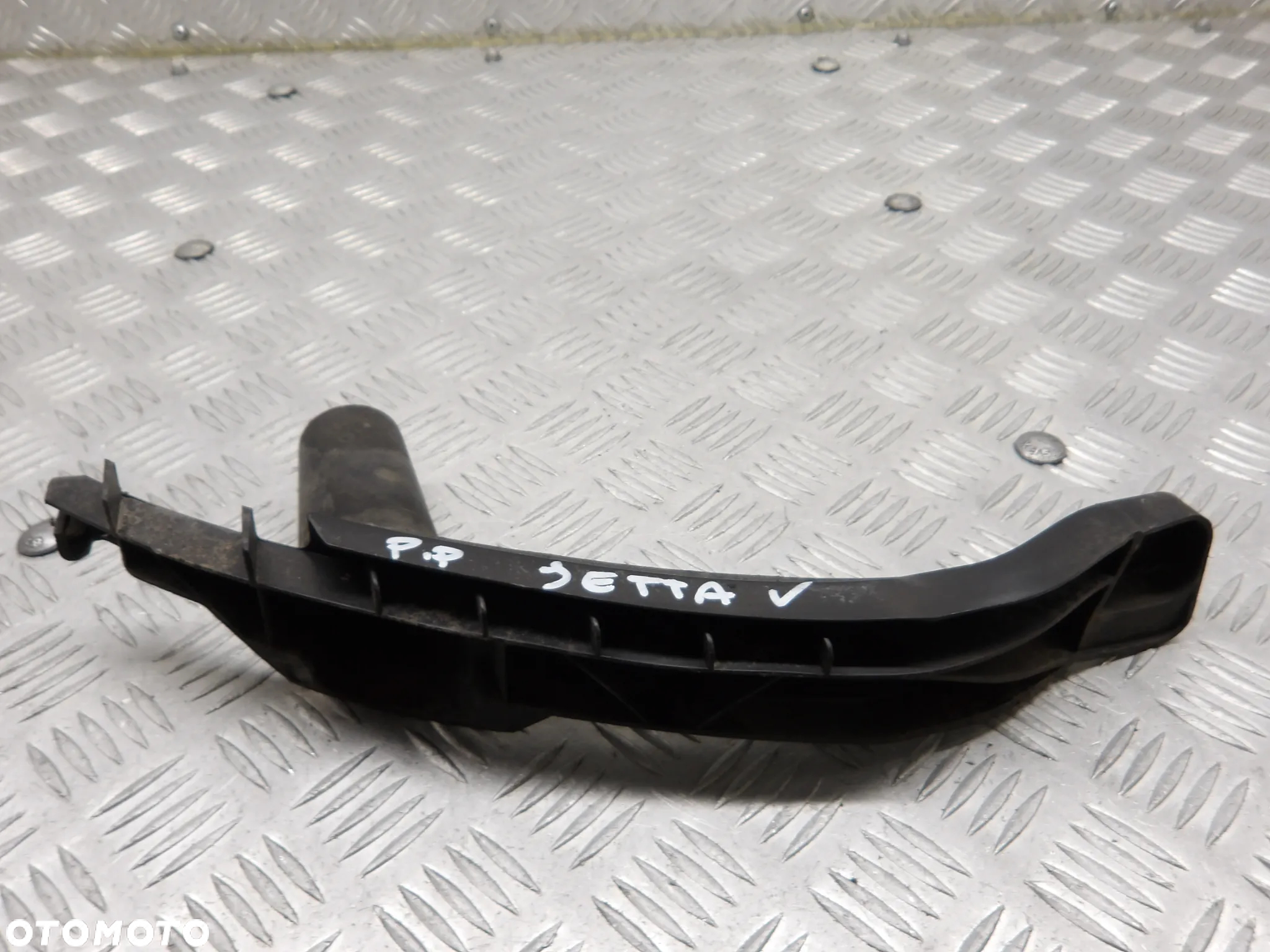 VW JETTA V 05-10  ŚLIZG ZDERZAKA PRAWY PRZÓD 1K0807890B - 2