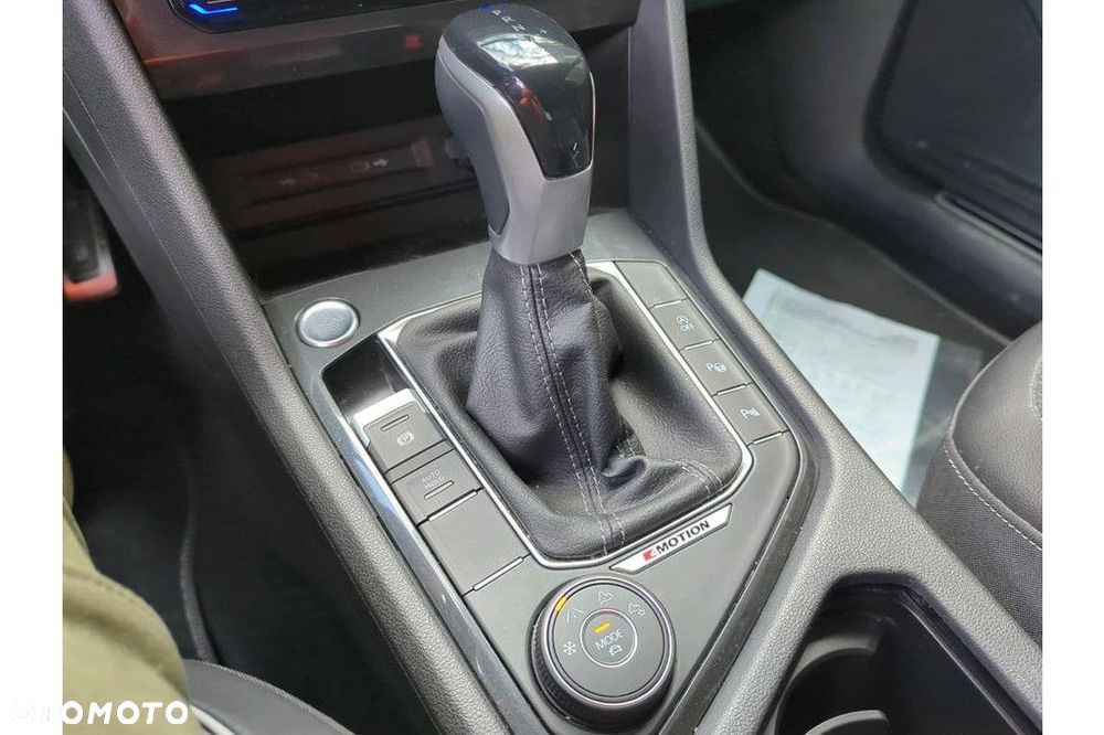 Volkswagen Tiguan 2.0 TSI 4Mot R-Line DSG - 9