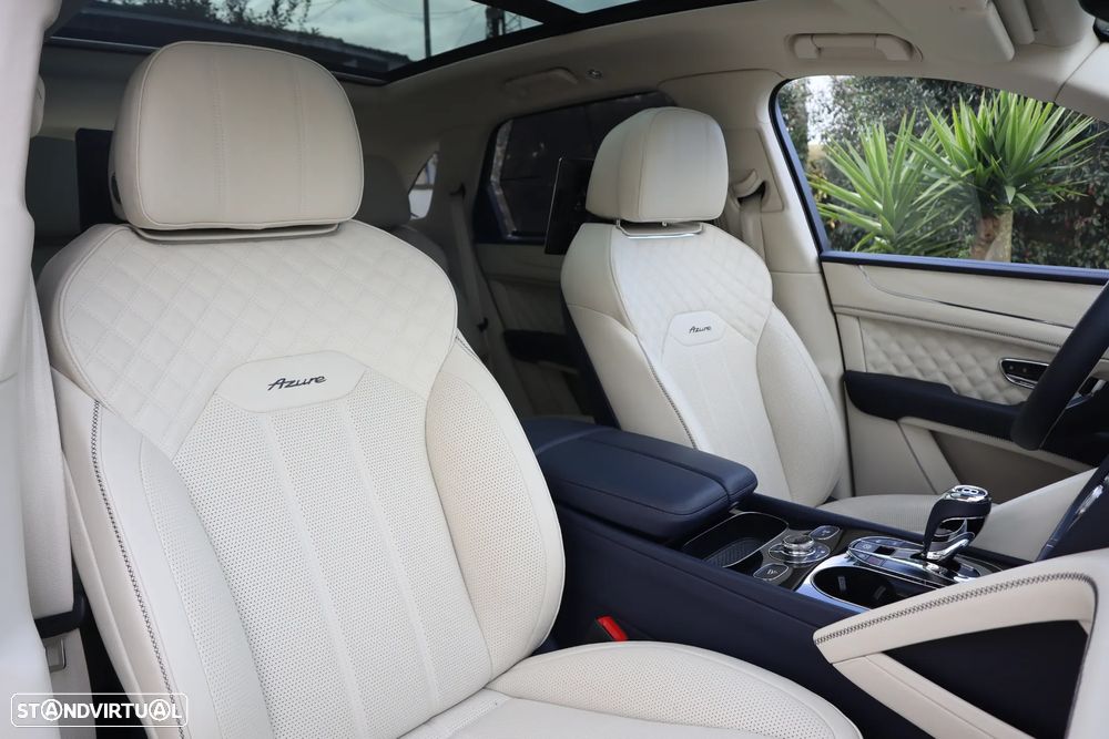 Bentley Bentayga V8 Azure - 32