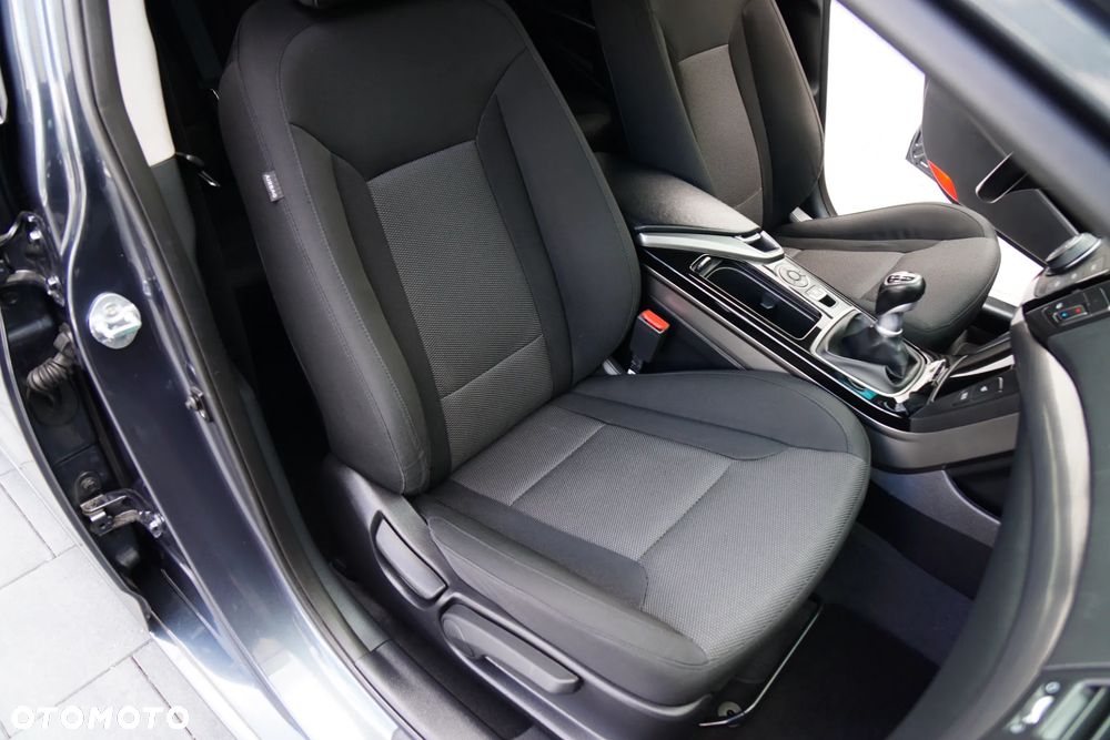 Hyundai i40 1.6 GDI Style - 25