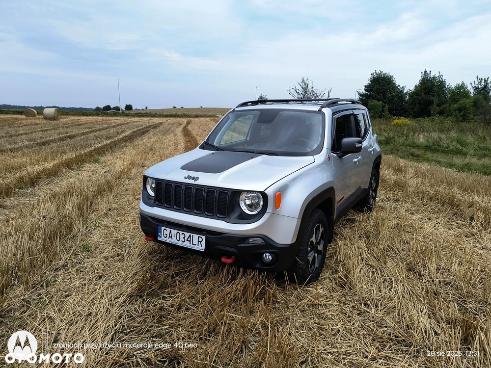 Jeep Renegade - 8