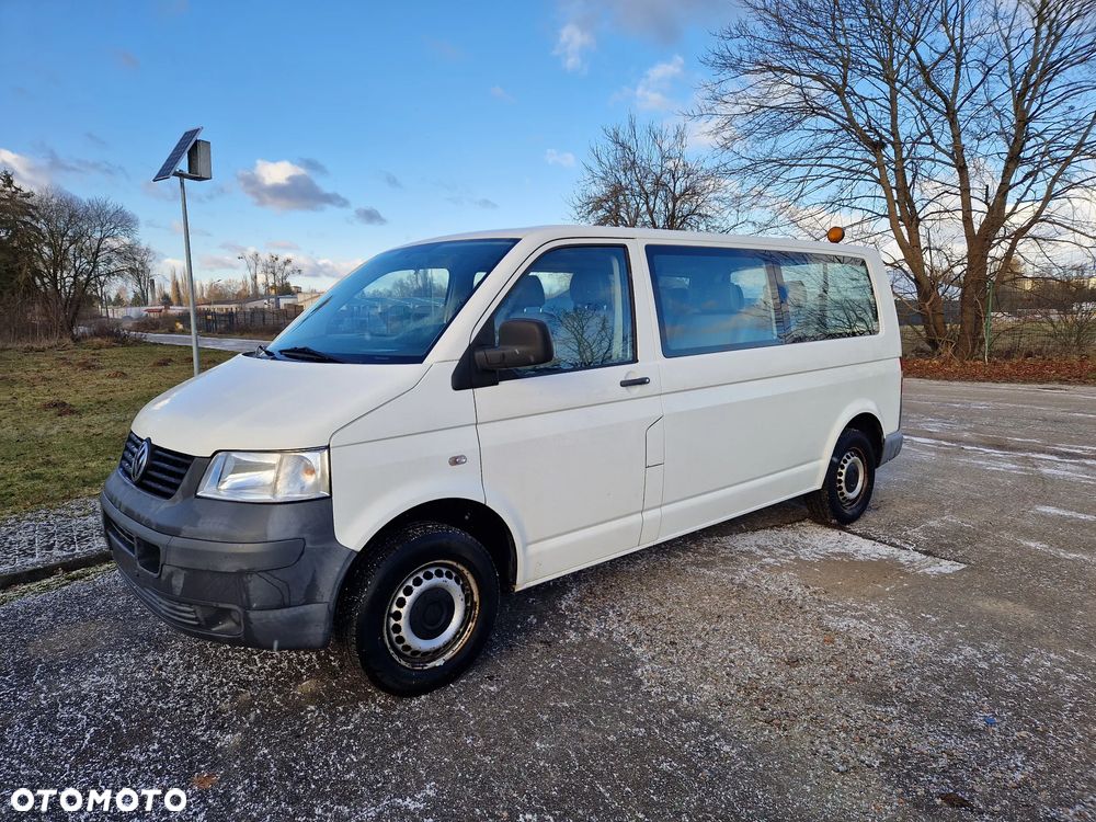 Volkswagen Transporter Shuttle Lang - 1