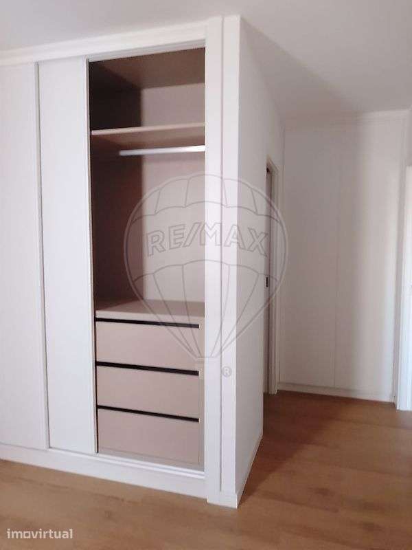 Moradia T2 para venda - Grande imagem: 4/7