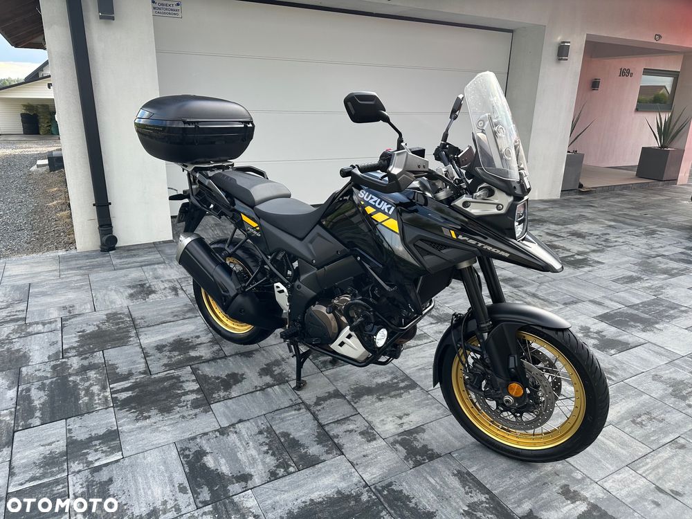 Suzuki V-STROM - 9