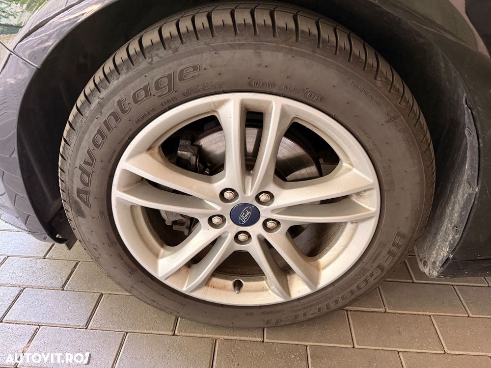 Ford Mondeo 2.0 TDCi Powershift AWD Titanium - 17