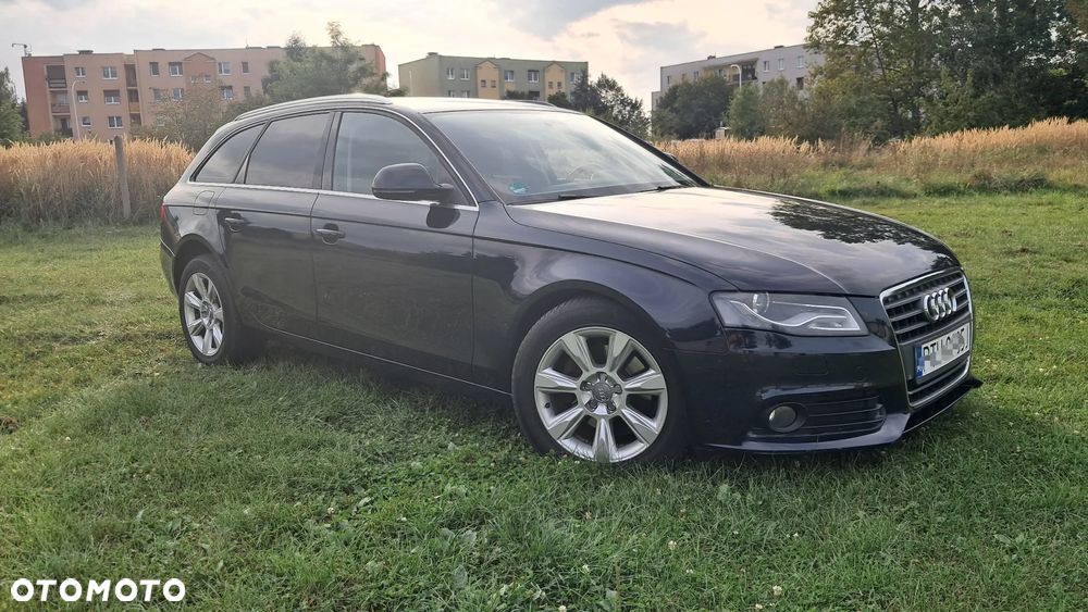Audi A4 Avant - 1