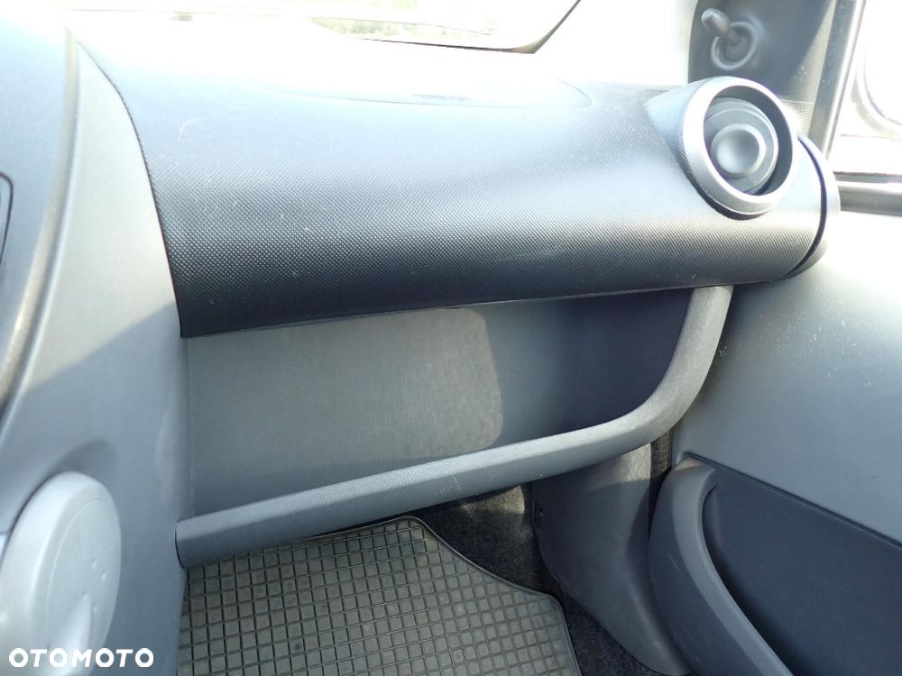 CZĘSCI - Peugeot 107 1,0 68KM CFA FILM HB 5D 5B lakier KTB 2007r. INDEX - 10244 - 10